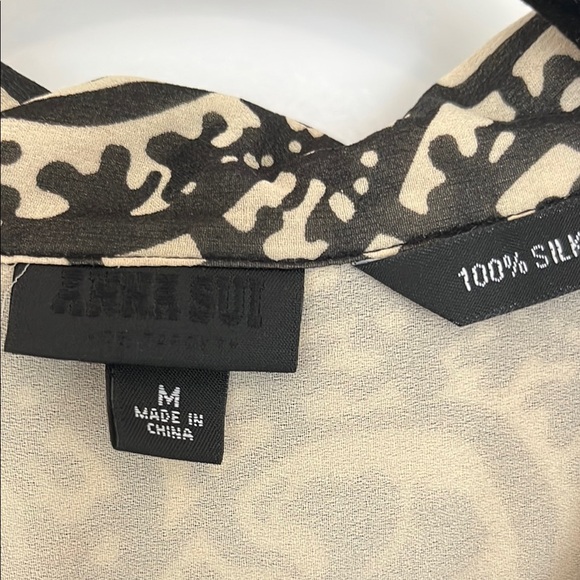 Anna Sui Black and Taupe Puff Sleeve Tunic - Picture 2 of 7